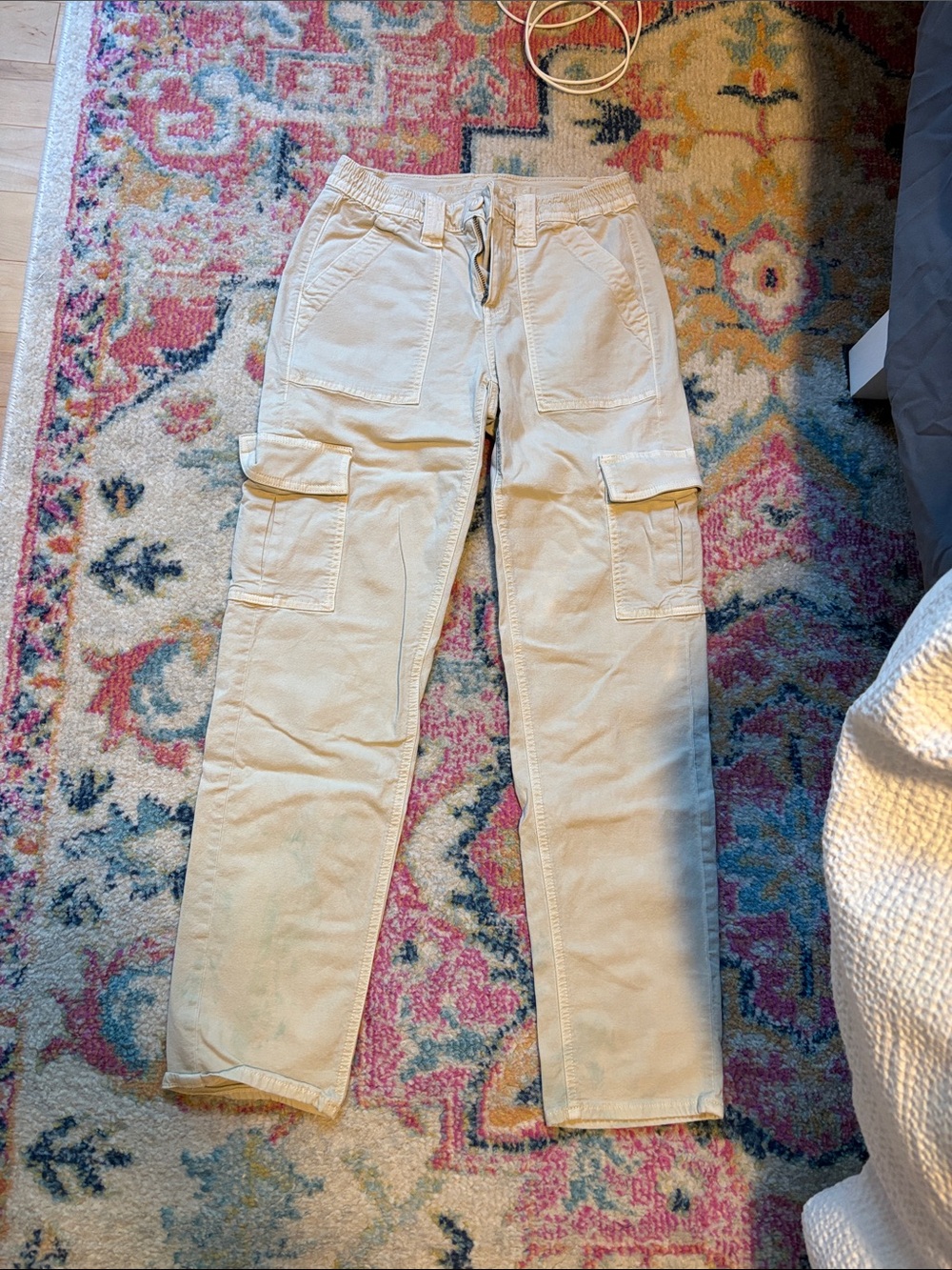 American Eagle Outfitters Women’s Beige Cargo Stretch Pants